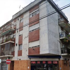 Sayos e/Oliden y Av. Larrazabal