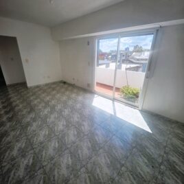 Piedrabuena e/ Tabaré y Madariaga